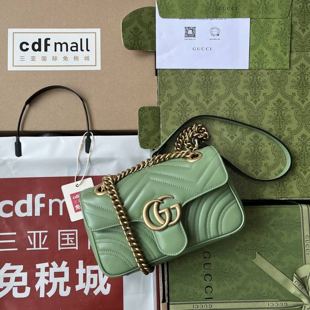 原厂皮配 Cdfmall三亚免税店手提袋 令人欲罢不能的美包你收了吗 Gg Marmont系列 优雅精巧的设计可是俘获了不少少女的芳心 同时也是全球达人必备的百