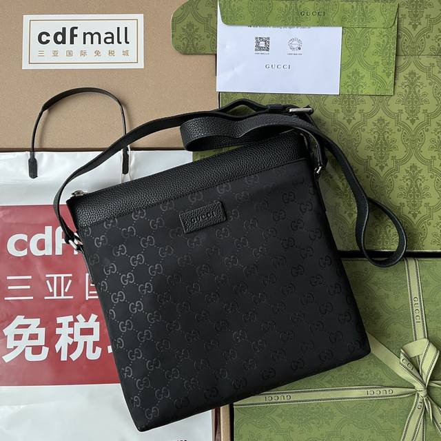 原厂皮配 Cdfmall三亚免税店手提袋 G家新款 市场顶级独家控货 专 柜品质 采用进口牛皮 原厂五金 精致做工 独家实物拍照质量如图可见 款号 510342