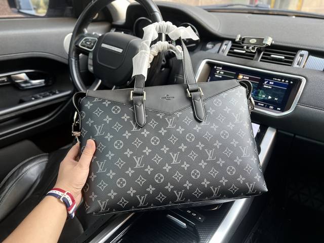 高端货 新款 Louis Vuitton 公文包 M 40566 Exploer 通勤便携经典老花 帆布拼皮革 公文包电脑包单肩斜挎手提包 男款 黑色 黑色尺寸