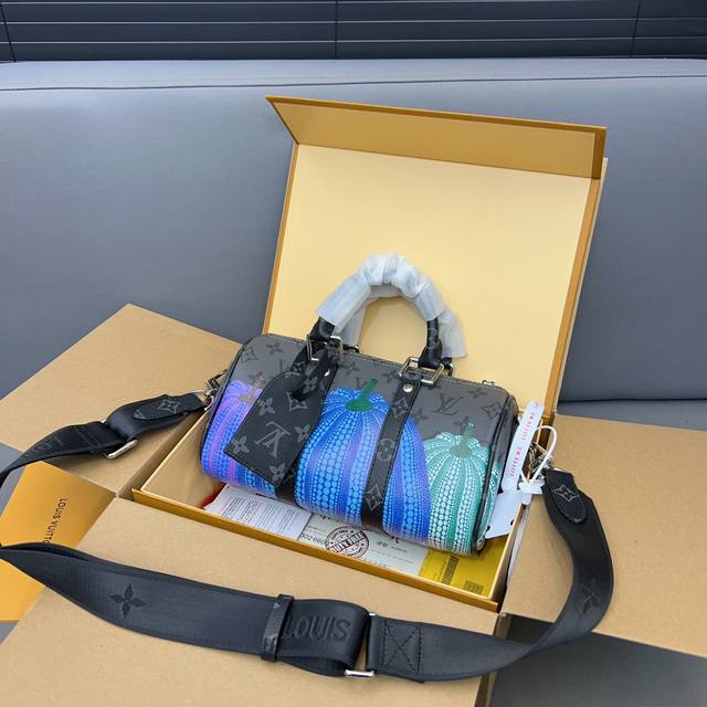 Louisvuitton 路易威登 X Yayoi 草间弥生联名 南瓜keepall 25 系列手袋 印花手提斜挎包 单肩包 实物拍摄 原版面料 配送小票 防尘