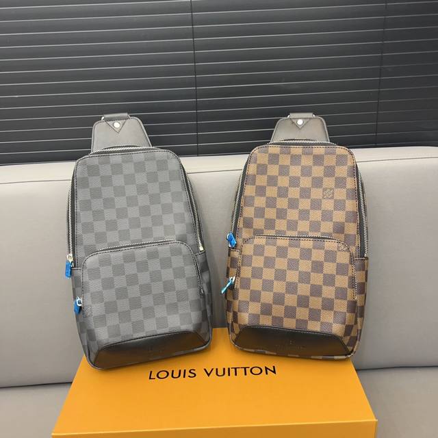 Louisvuitton 路易威登avenue系列胸包 斜挎包 男女通用单肩包 采用精湛镶嵌细工 经典百搭 实物拍摄 原厂原版面料 配送防尘袋 折叠礼盒 32