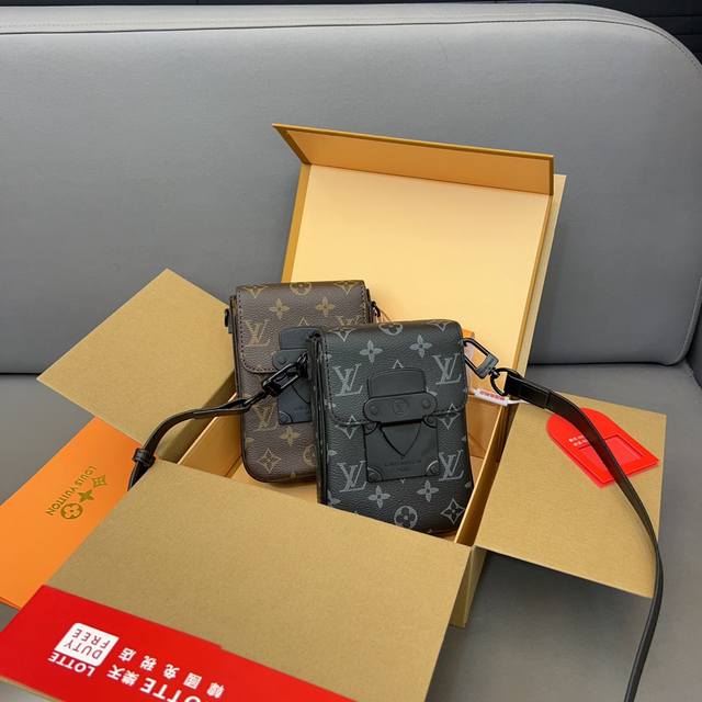 Louisvuitton 路易威登 S-Lock Vertical 钱夹 手机包 单肩斜挎包 采用精湛镶嵌细工 经典百搭 实物拍摄 原厂原版面料 飞机礼盒 19