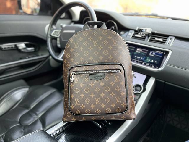 高端货 新款 Louis Vuitton 双肩包 M45349 老花印花涂层帆布拼牛皮书包背 包双肩包 男款黑格尺寸38 29 20Cm