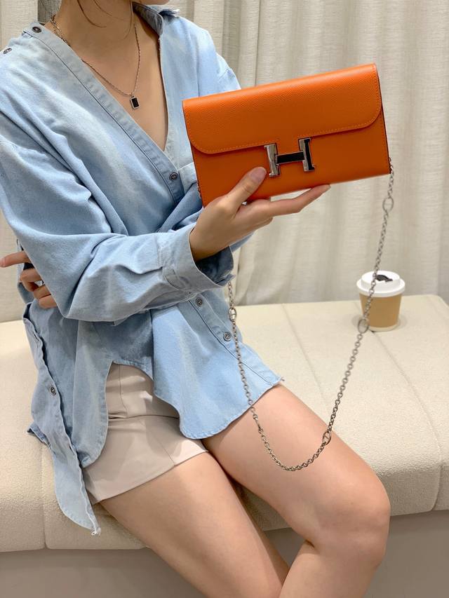 Woc包模特上身图 Ddd Hermes Constance Long To Wallet Ddd 尺寸 21Cm 12Cm Ddd 型号 539-1手掌纹 D - 点击图像关闭