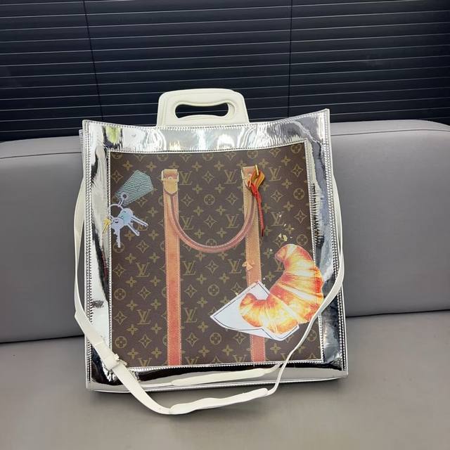 Louisvuitton 路易威登 Ddd Sac Plat 托特包 印花手提包 男士公文包 采用精湛镶嵌细工 经典百搭 实物拍摄 配送防尘袋 44 X 42