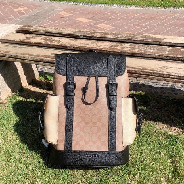 Coach6081 蔻驰新款男士hudson翻盖书包 时尚双肩背包旅行包 尺寸31Cm*42Cm*13