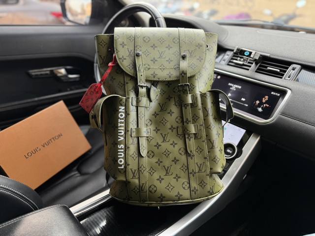 高端货 新款 Louis Vuitton Lv双肩包 M23764 Louis Vuitton Christopher Mm 字母图案抽绳开合牛皮 书包背包双肩