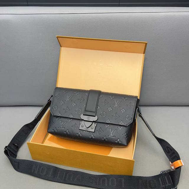 Louisvuitton 路易威登 S Cape翻盖邮差包 单肩包 男女通用斜挎包 采用精湛镶嵌细工 经典百搭 实物拍摄 原厂原版面料 配送防尘袋 礼盒 27