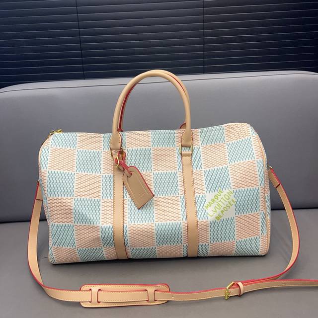 Louisvuitton 路易威登 Keepall 旅行袋 手提包袋 机场包 采用精湛镶嵌细工 实物拍摄 原厂原版面料 配送防尘袋 45 X 27 Cm