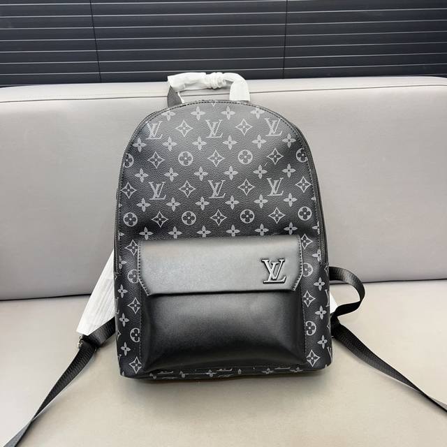 Louisvuitton 路易威登 Aerogram 双肩包 男士背包 书包 电脑包采用精湛镶嵌细工 经典百搭 实物拍摄 原厂原版面料 配送防尘袋 32 X 4