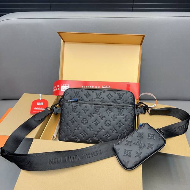 Louisvuitton 路易威登 Trio牛皮压花三合一 邮差包 单肩包 男女通用斜挎包 采用精湛镶嵌细工 经典百搭 实物拍摄 原厂原版面料 配送防尘袋 折叠