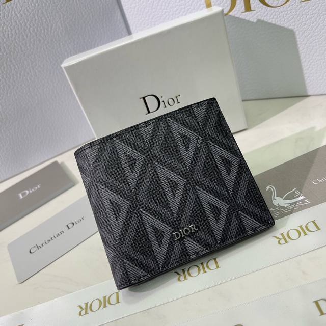 品ldior 029颜色 黑色尺寸 11*10*1.5 Dior专柜秋冬新款火爆登场 官网同步 精湛手工制作 实物拍摄 男女统用 - 点击图像关闭