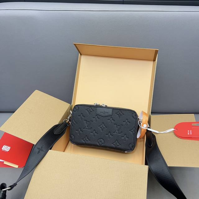 Louisvuitton 路易威登 Alpha Wearable 手袋 卡夹 相机包 Mini斜挎包 单肩包 采用精湛镶嵌细工 经典百搭 实物拍摄 N60418