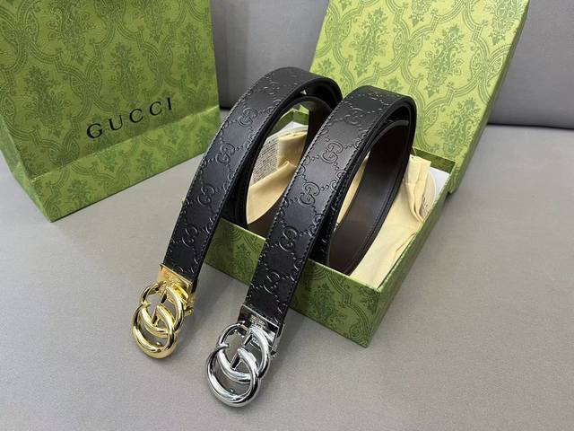 Gucci 古奇 钢扣 原单牛皮腰带 男士经典款皮带 时装搭配必备款 优质扣头 采用原厂牛皮带身 机械打孔 高品质全套包装 礼盒 礼袋 小票