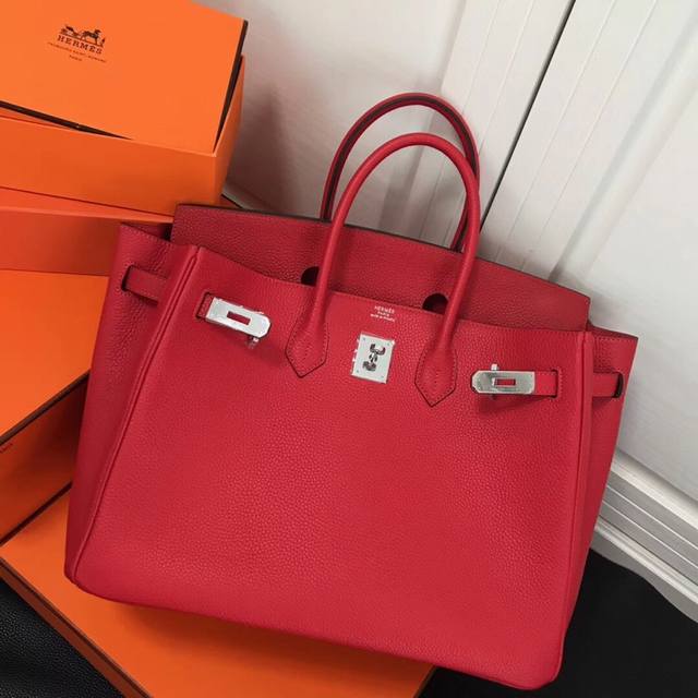 3个尺寸 Herm-Birkin银扣 皮料升级进口头层牛皮 Hermes Birkin 是爱马第五任总裁jean Louis Dumas 为法国女歌星jean