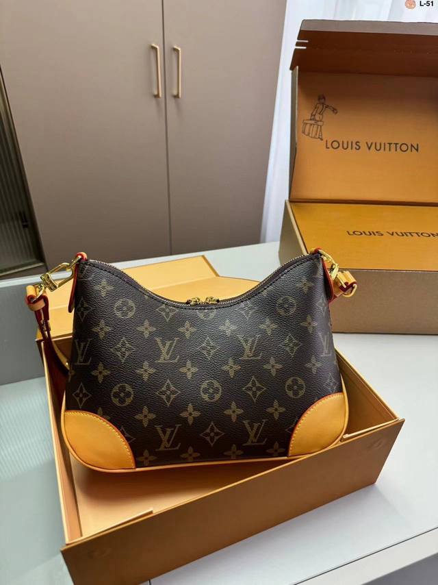 高定芯片版 折叠+飞机 Louis Vuitton 路易威登 配折叠礼盒包装 Size 29*16Cm Lv 中古款牛角包 原版五金 定制版直接采用黄皮 Vin - 点击图像关闭