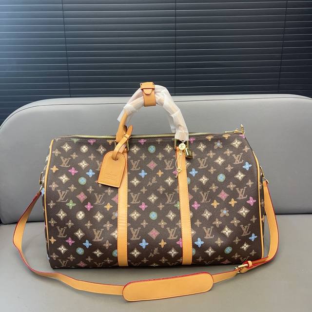 Louisvuitton 路易威登 菲董tyler 联名 Keepall旅行袋 手提包袋 机场包 采用精湛镶嵌细工 实物拍摄 原厂原版面料 配送 防尘袋 50