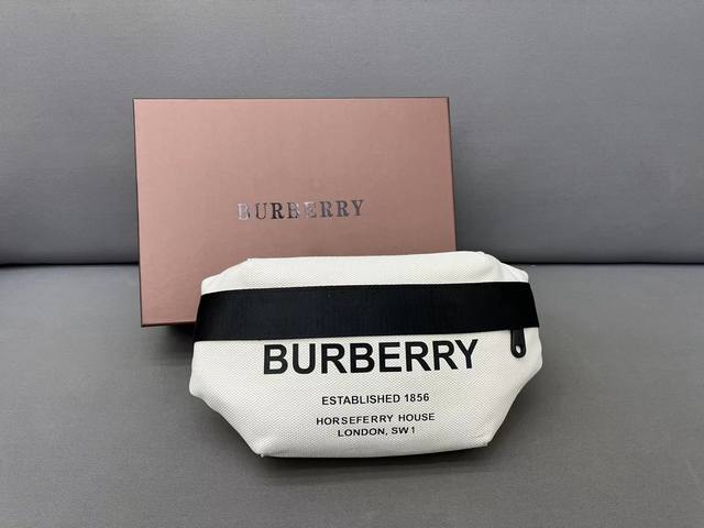 Burberry 巴宝莉 字母帆布斜挎胸包包 条纹腰包 大容量 采用原厂面料材质 顶级做工 激光雕刻logo五金 高质量 配送 礼盒 规格 30 X 14Cm