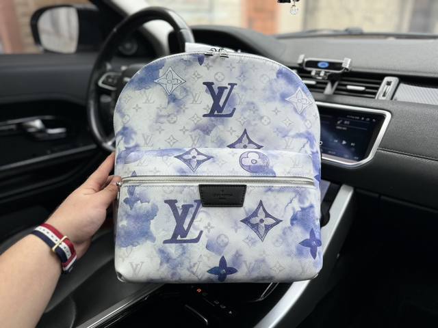 高端货 新款 Louis Vuitton Lv双肩包 M45 路易威登 Summerdiscovery 拉链开合大容量涂层帆布 书包背包双肩包 常规 男款 扎染