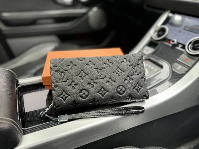 高端货 Louis Vuitton Lv钱包 路易威登手机包头层牛皮 摔纹高清五金logo 专用内里 配礼盒 规格20 10 4Cm配礼盒