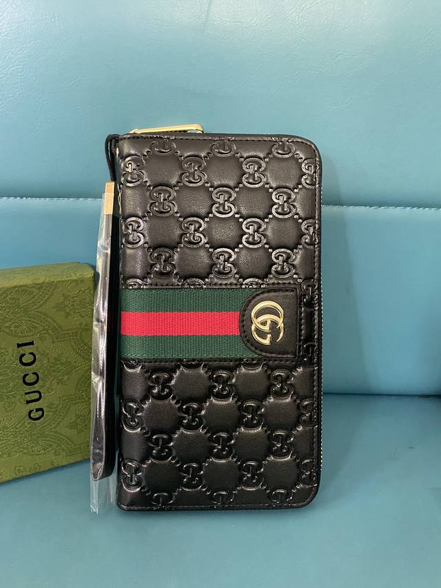 Gucci古奇 型号：478 366高端大号手腕拉链钱包 尺寸 21 Cm X 12.5 Cm X 25 Cm古奇专柜经典代购 经典与时尚～独特的品质～时尚的设