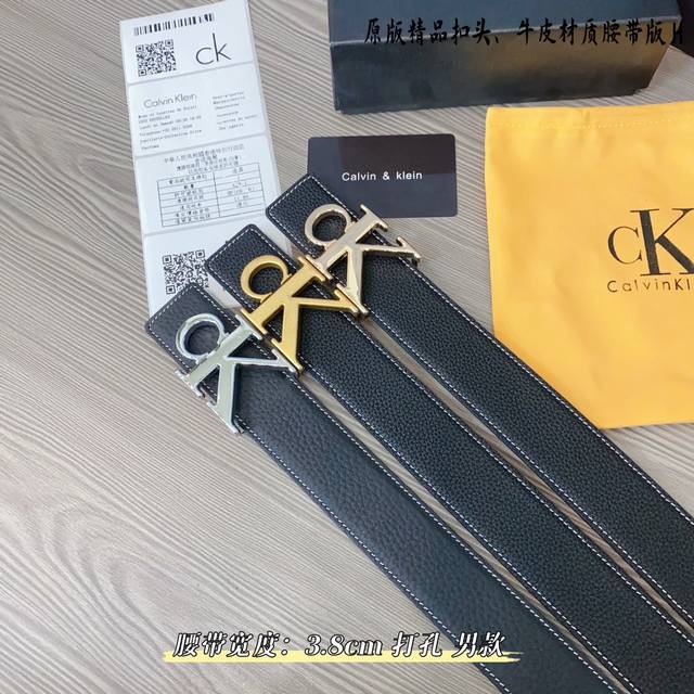 原版品质打孔 品牌：Ck家 男款 颜色：黑 扣头：金 银 扣头：原版精品纯铜五金扣头 带身：原版牛皮 尺寸：宽约：3.8Cm 长约：95Cm-125Cm 类别： - 点击图像关闭