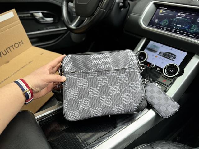 高端货 新款 “Louis Vuitton”Lv邮差包 路易威登 三合一 N50017 Trio Ijfedamier Graphite 3Dm7 三合一邮差包