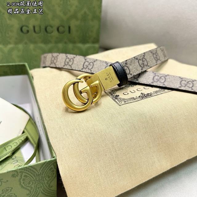 古琦gucci 宽度2.0 Cm 简单大方双面使用 五金可以旋转 精品五金 佩戴效果非常不错 送礼自用最佳推荐