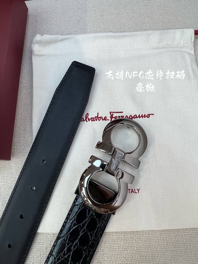 Nfc-F3.5Cm高级定制款男士皮带 ，双面进口牛皮，自行选择搭配 真材实料 很有质感 时尚经典不失风范 可自行裁剪 ！ - 点击图像关闭