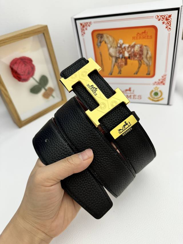 品名：爱马仕.Hermès 原单 材质：原单牛皮腰带 百分百头层牛皮腰带保证真皮，24K纯钢扣，专柜原单品质、做工精细，时尚大牌，送人自用首选 包装： 请认准如