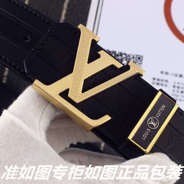 品名：Lv..路易..威登原单 型号：认准如图专柜包装，赠送打孔器 材料：百分百头层牛皮，24K纯钢扣格子纹路保证真皮。专柜同等质量， 送人自用首选 包装： 请