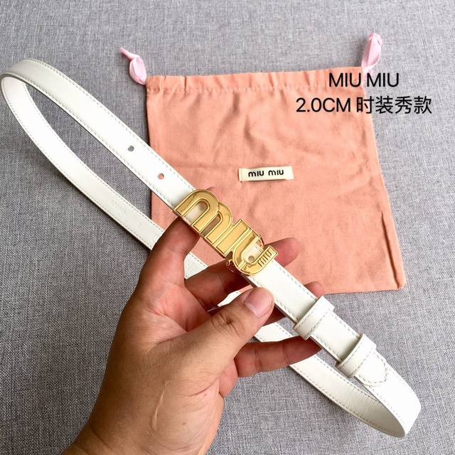 Miu Miu原单 专柜在售爆款 感谢客户反馈实拍图，顶级货 2.0Cm自己看细节 都有货 码数齐