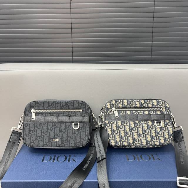 Dior 迪奥 Safari信使包 Cd刺绣针织相机包 男女通用斜挎包 单肩包 采用精湛镶嵌细工，经典百搭 实物拍摄 原厂原版面料 配送防尘袋 礼盒 22 X