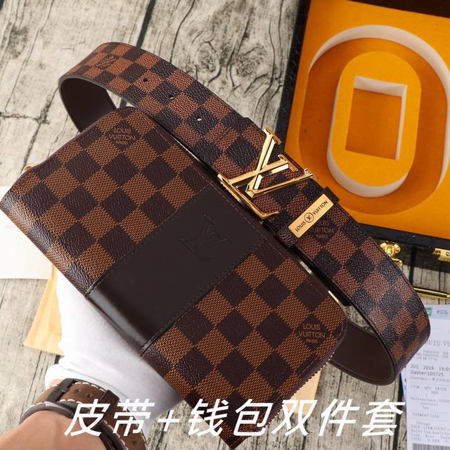 品牌：Lv.易路威登双件套 型号：木盒装，皮带+钱包，两件套等级：意大利进口百分百头层牛皮，Lv.易路威登，世界著名奢侈品品牌，经典格子系列，黑格 咖啡格 老花