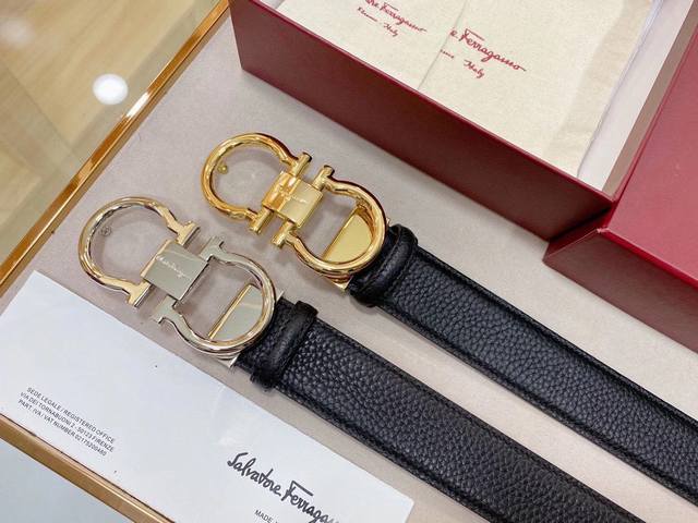 菲拉格慕时装周新款# Ferragamo Italy在售正品 此款采用進口皮制作 專櫃原單品質 搭配原版gancio五金 3.5Cm规格 可调式皮带 看图下单