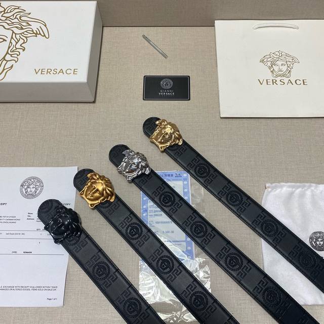 品牌：范思哲versace 等级：原单私货.头层牛皮，专柜售、堪比正品！油边精致 电脑车线 手感柔软.实物拍摄无修饰 上身效果超好、长度不可裁剪.配专柜全套包装