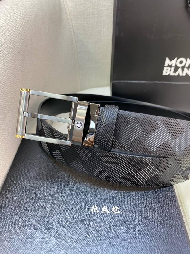 Montblanc万宝龙 宽3.5Cm 采用头层牛皮 压花，精品钢扣，自由裁剪商务休闲皮带