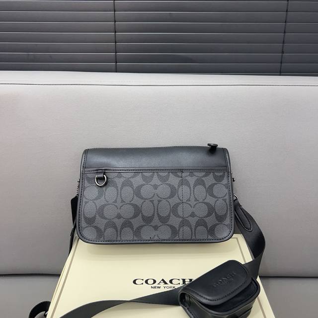 Coach 蔻驰heritage二合一 相机包印花单肩包 男女斜挎包 经典logo搭配原厂工艺材质 休闲百搭斜挎包 采用精湛镶嵌细工，实物拍摄 原厂原版面料 配