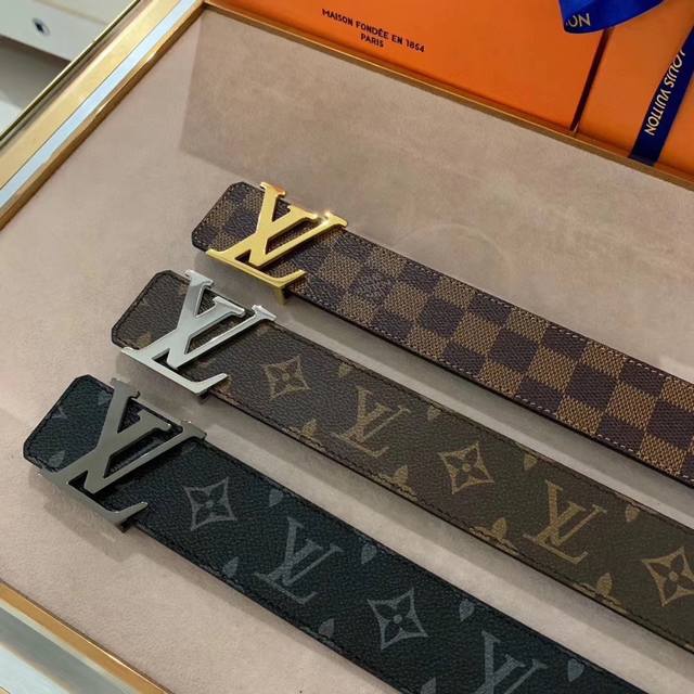 Louis Vuitton 路易威登 秘秘dfs免税店级别水货最新 爆款。辨识度 对版率高达98.6%附带原版包装