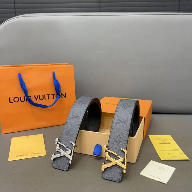 Louisvuitton 路易威登牛皮腰带 男士经典款皮带 时装搭配必备款 优质合金扣头 采用原厂牛皮带身 机械打孔 高品质全套包装 礼盒 礼袋 小票