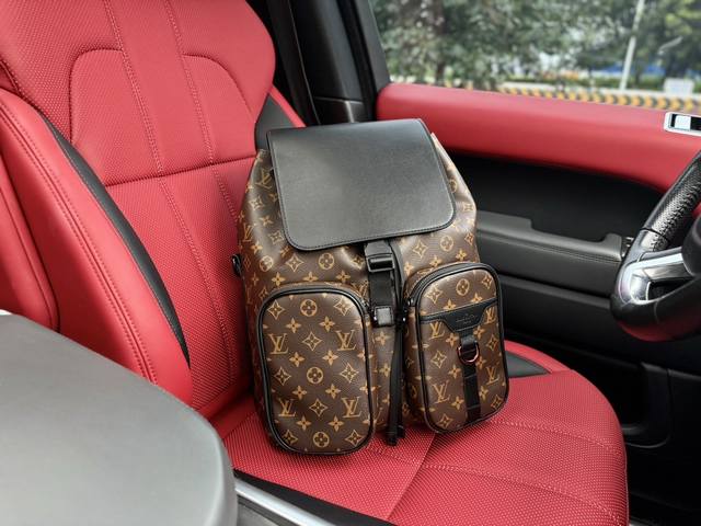 高端货 新款 “ Louis Vuitton”Lv双肩包 路易威登 N40279 Utility 老花大容量 涂层帆布拼牛皮书包背包双肩包 男款 黑色 可收纳笔