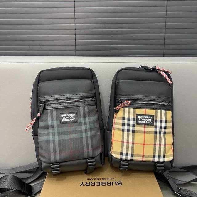 Burberry 巴宝莉尼龙布胸包 斜挎单肩包 采用精湛镶嵌细工，实物拍摄 原厂原版面料 配送防尘袋 28 X 17Cm。