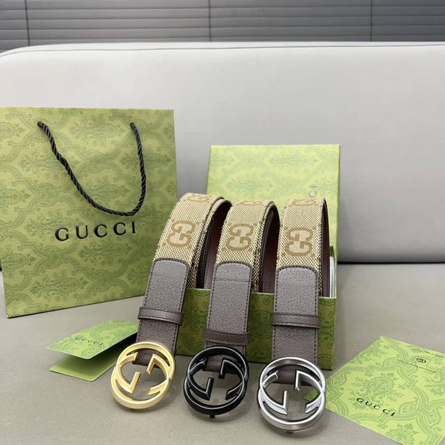 Gucci 古奇钢扣 原单牛皮腰带 男士经典款皮带 时装搭配必备款 优质扣头 采用原厂牛皮带身 机械打孔 高品质全套包装 礼盒 礼袋 小票