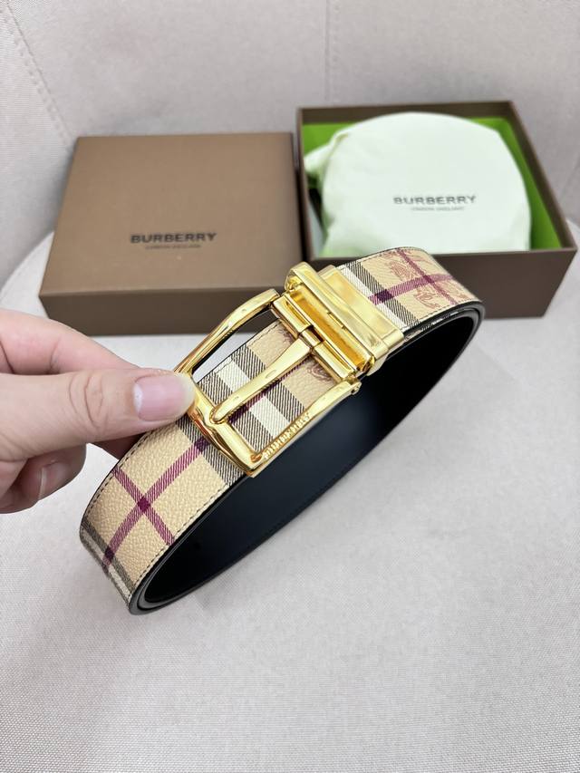 Burberry-巴宝莉！男士专柜对版金属扣，头层牛皮双面外用腰带，商务通勤休闲场合均适合佩戴3.5Cm