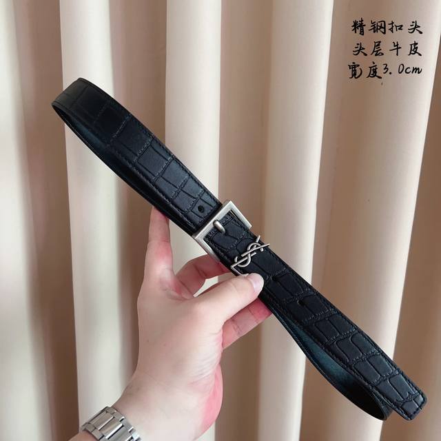 Ysl家 原单新品 女款 带身采用雙面意大利進口原廠牛皮纹 非市场普通版本 黑色经典配色 百搭适合各种场合 扣头精品设计注意细节 宽度3.0Cm