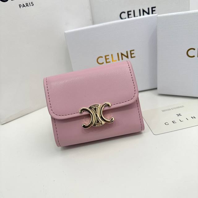 Celine 16332颜色 黑 粉尺寸 11*10*5新款凯旋门2 件套，Celine短式钱包非常炫美的一个系列，专柜同步，采用头层牛皮，精致时尚！ - 点击图像关闭