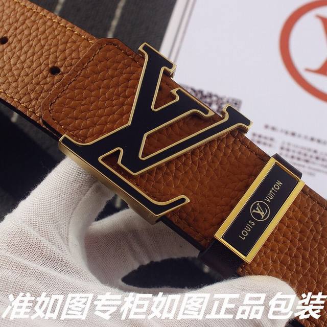 品名：Lv..路易..威登双面用 型号：认准如图专柜包装，赠送打孔器材料：百分百头层牛皮，24K纯钢扣双面荔枝纹，双面可用，保证真皮。专柜同等质量， 送人自用首