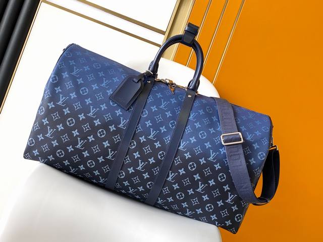 M11558黑色渐变蓝 变码芯片 顶级原单 Louis Vuitton Lv 24Fw Monogram新款老花包 Louis Vuitton Lv 24Fw