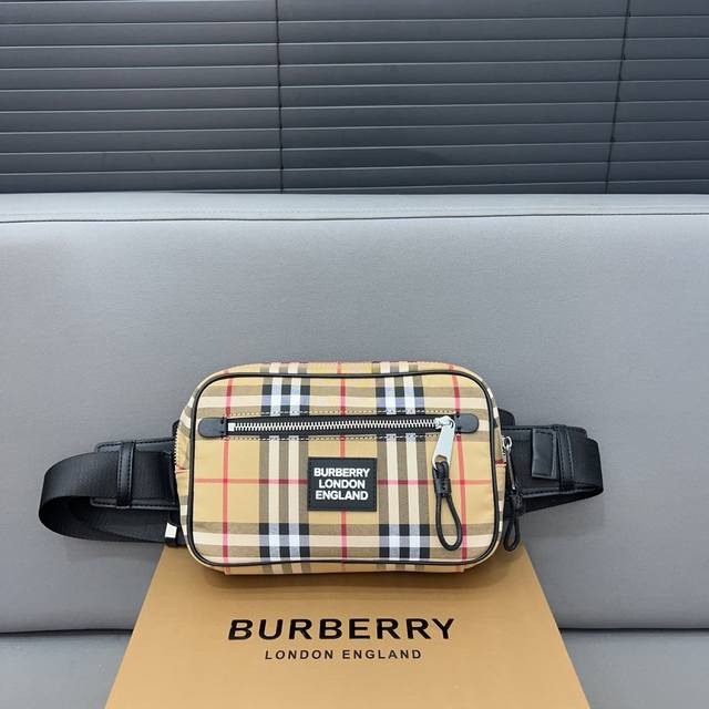 Burberry 巴宝莉 Vintage格子腰包 男女通用斜挎包 胸包 经典logo搭配原厂工艺材质 休闲百搭斜挎包 采用精湛镶嵌细工，实物拍摄 原厂原版面料