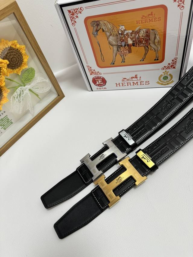 品名：爱马仕.Hermès 原单 材质：原单牛皮腰带 百分百头层牛皮腰带保证真皮，24K纯钢扣，专柜原单品质、做工精细，时尚大牌，送人自用首选 包装： 请认准如